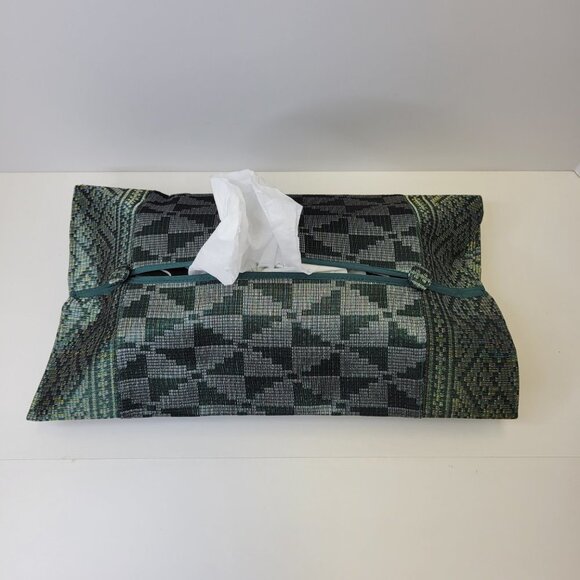Handwoven Gold Threaded Dark Green Songket Tissue Box Cover - Picture 9 of 11